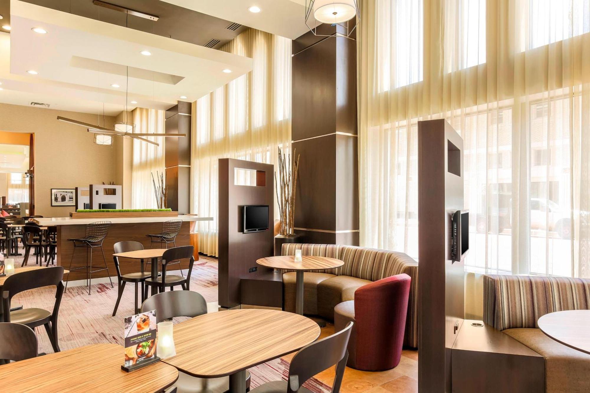 Hotel Courtyard By Marriott Amarillo Downtown Extérieur photo